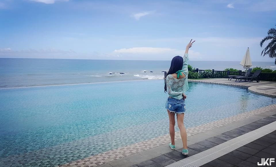 16890910.webp