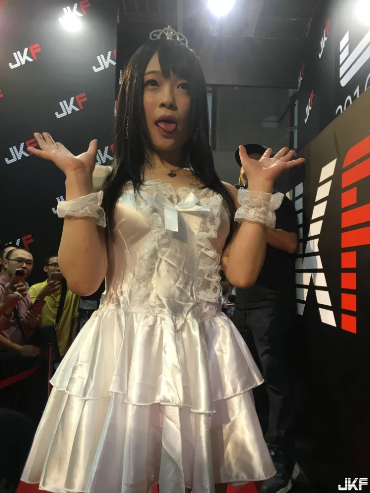 16881278.webp