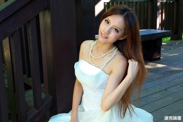 17489832.webp