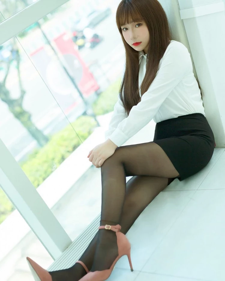 4084800.webp