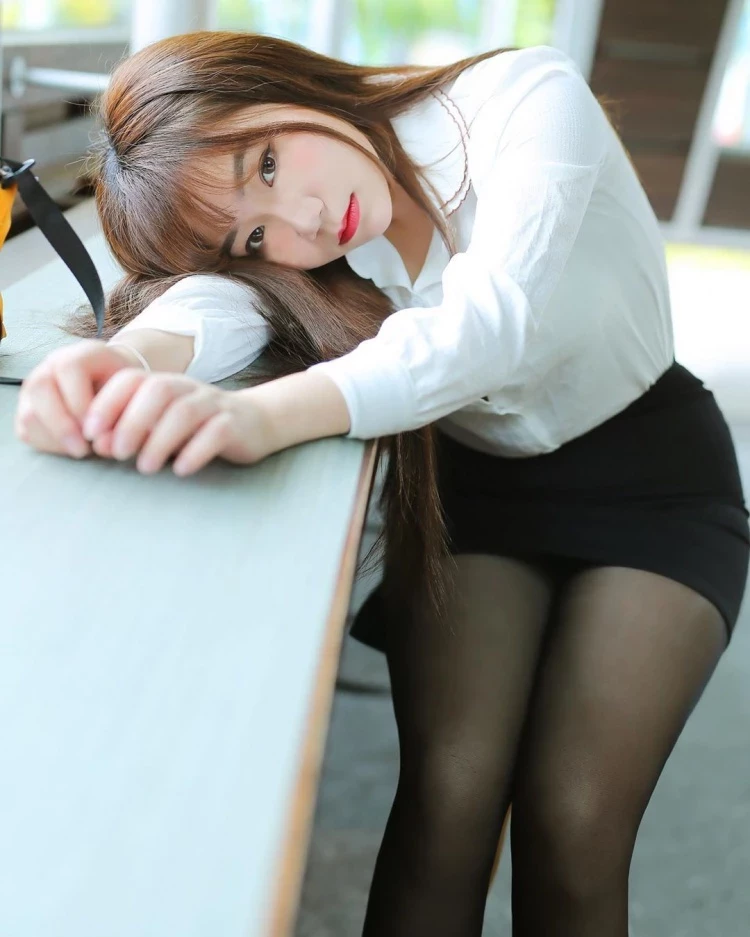 4084799.webp