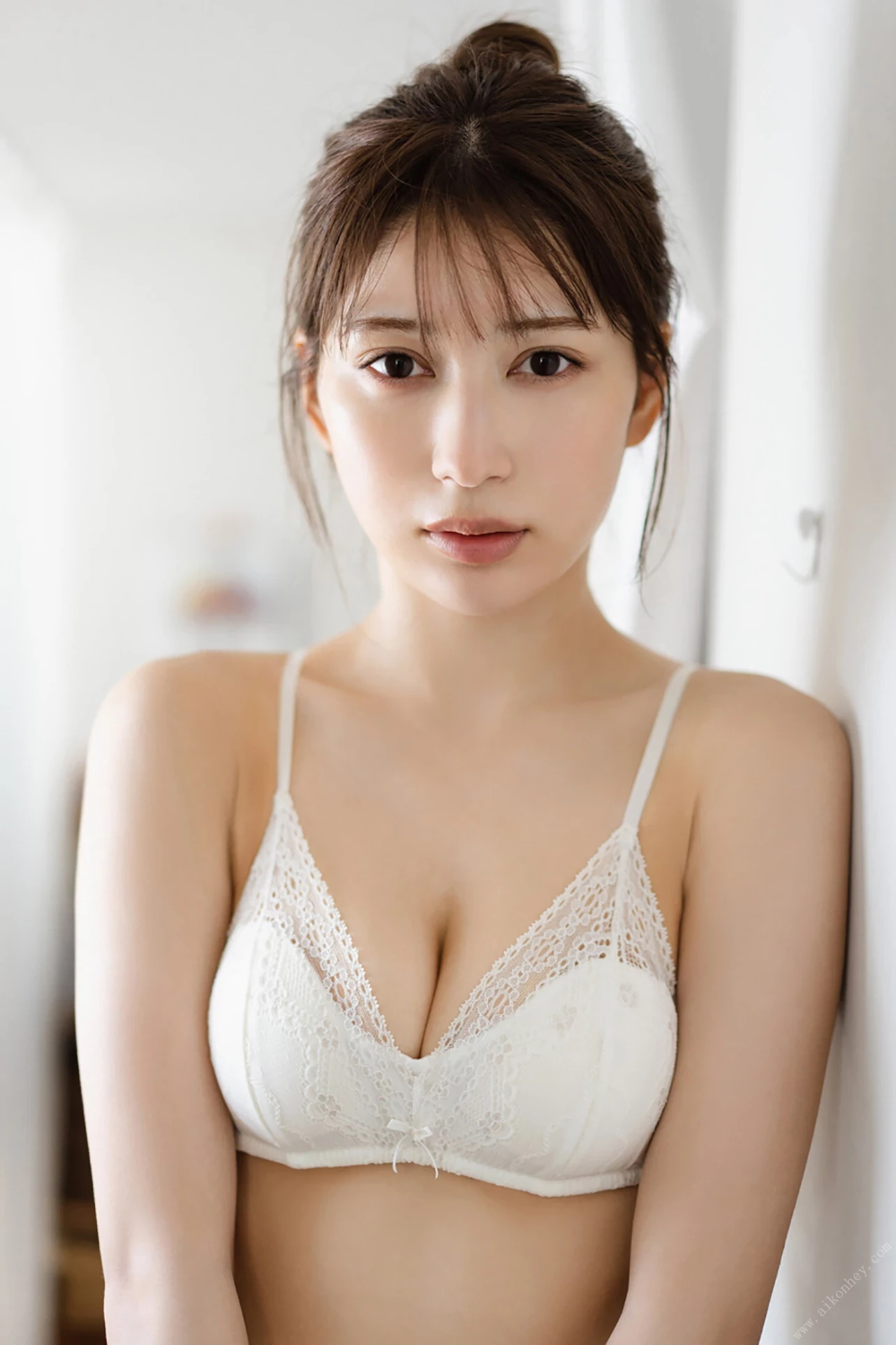 28469018.webp