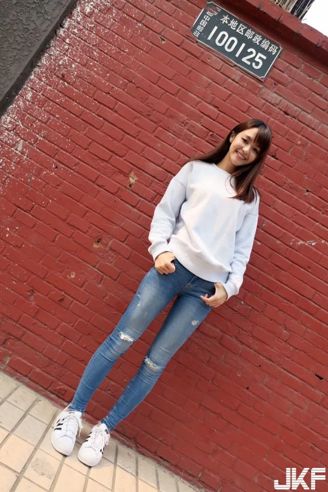 16837189.webp