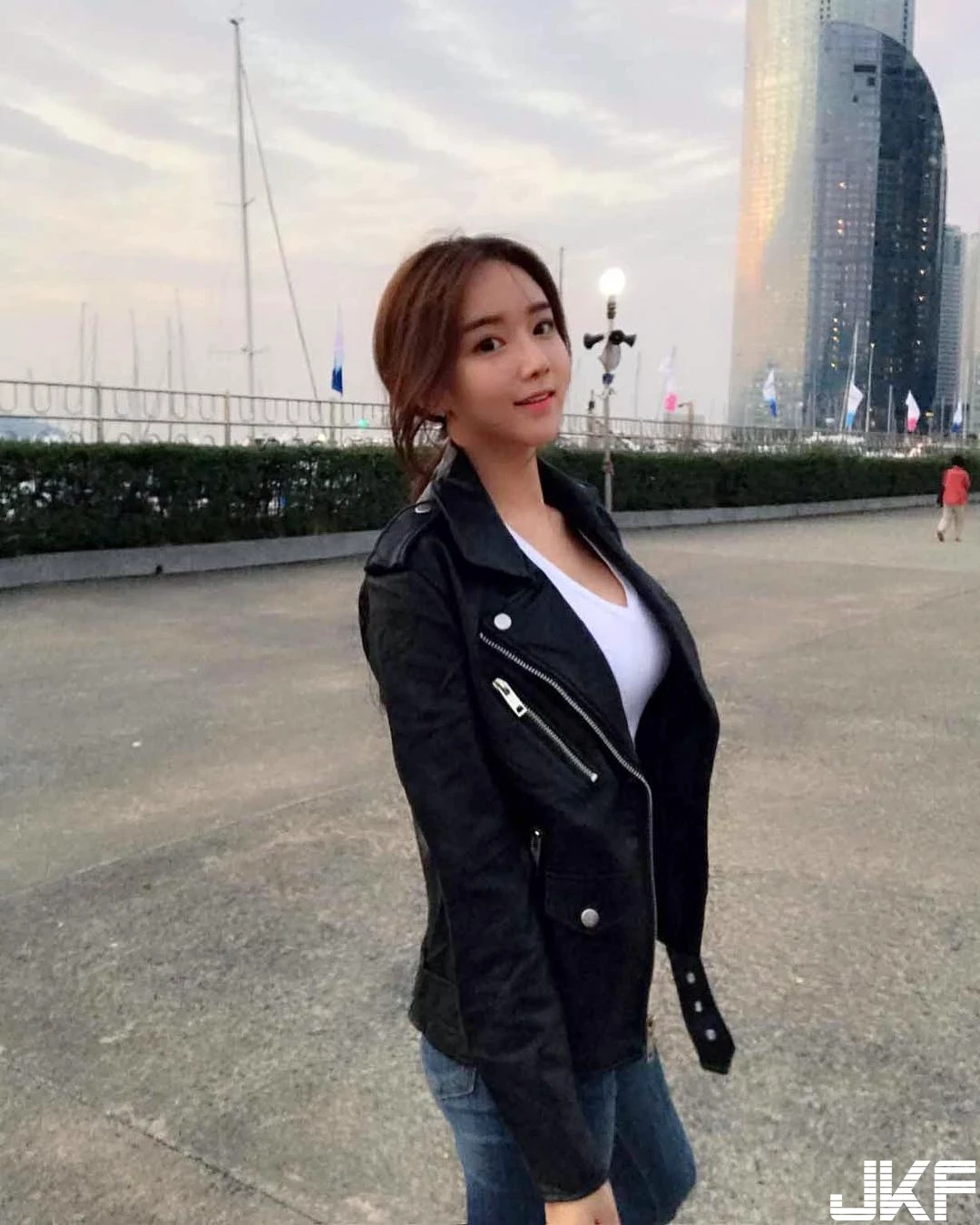 4793607.webp