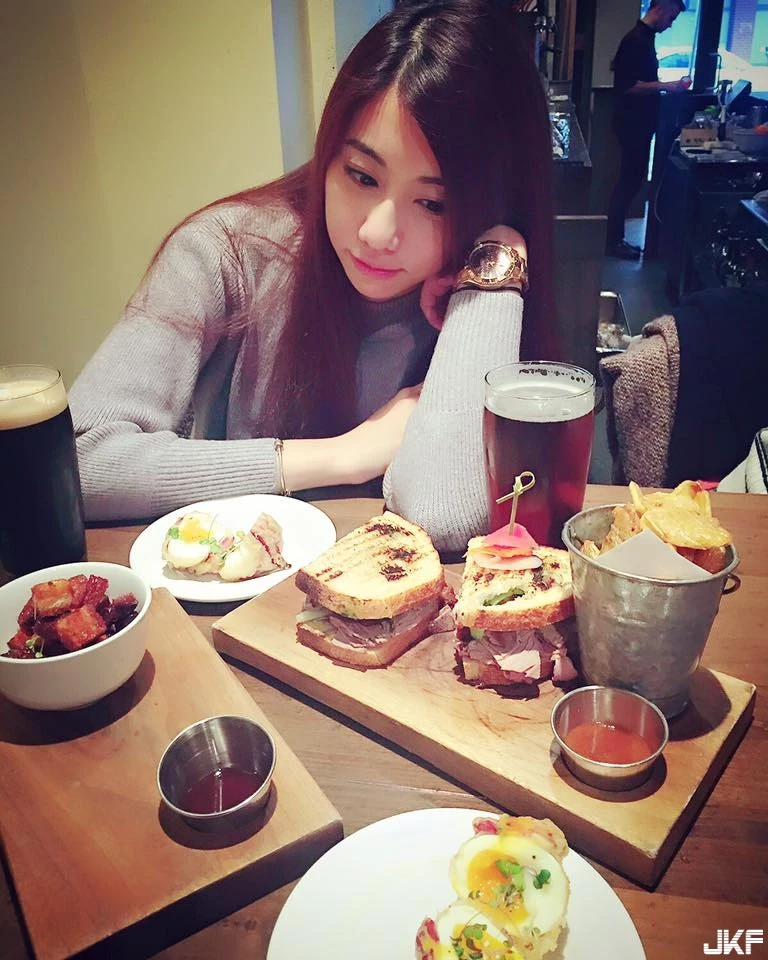 16890461.webp