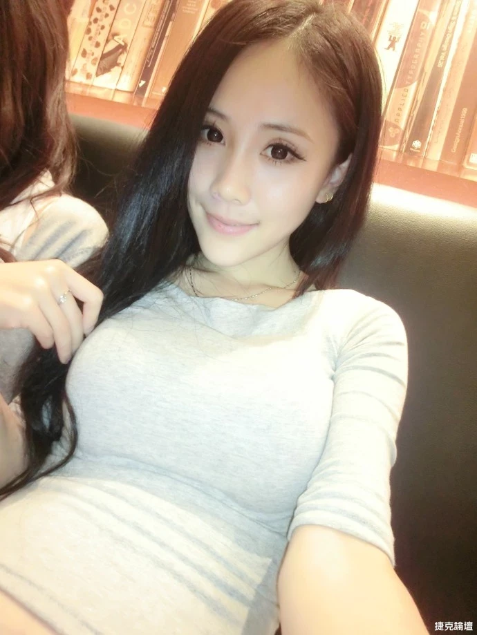 17407505.webp
