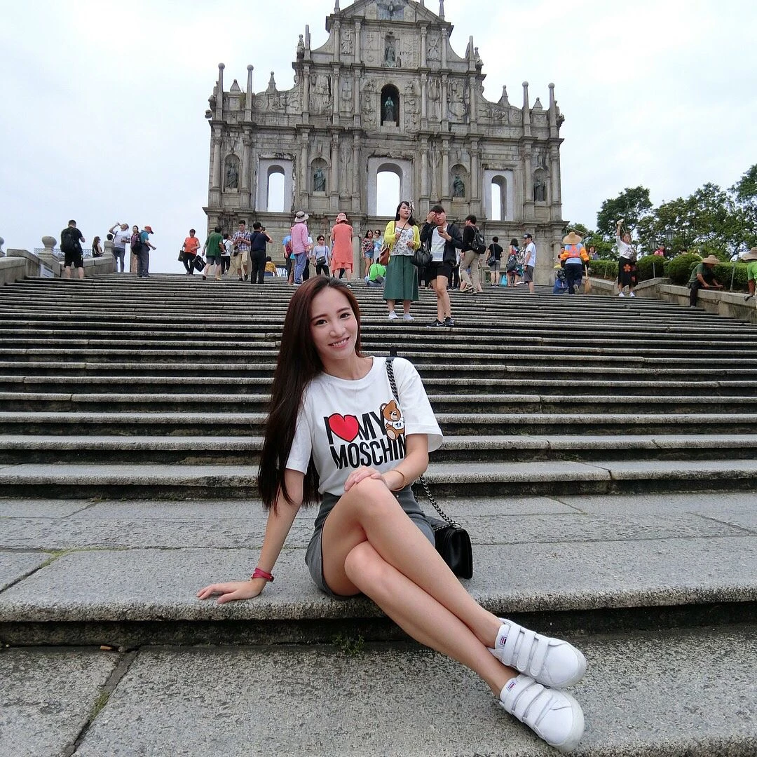 4354183.webp
