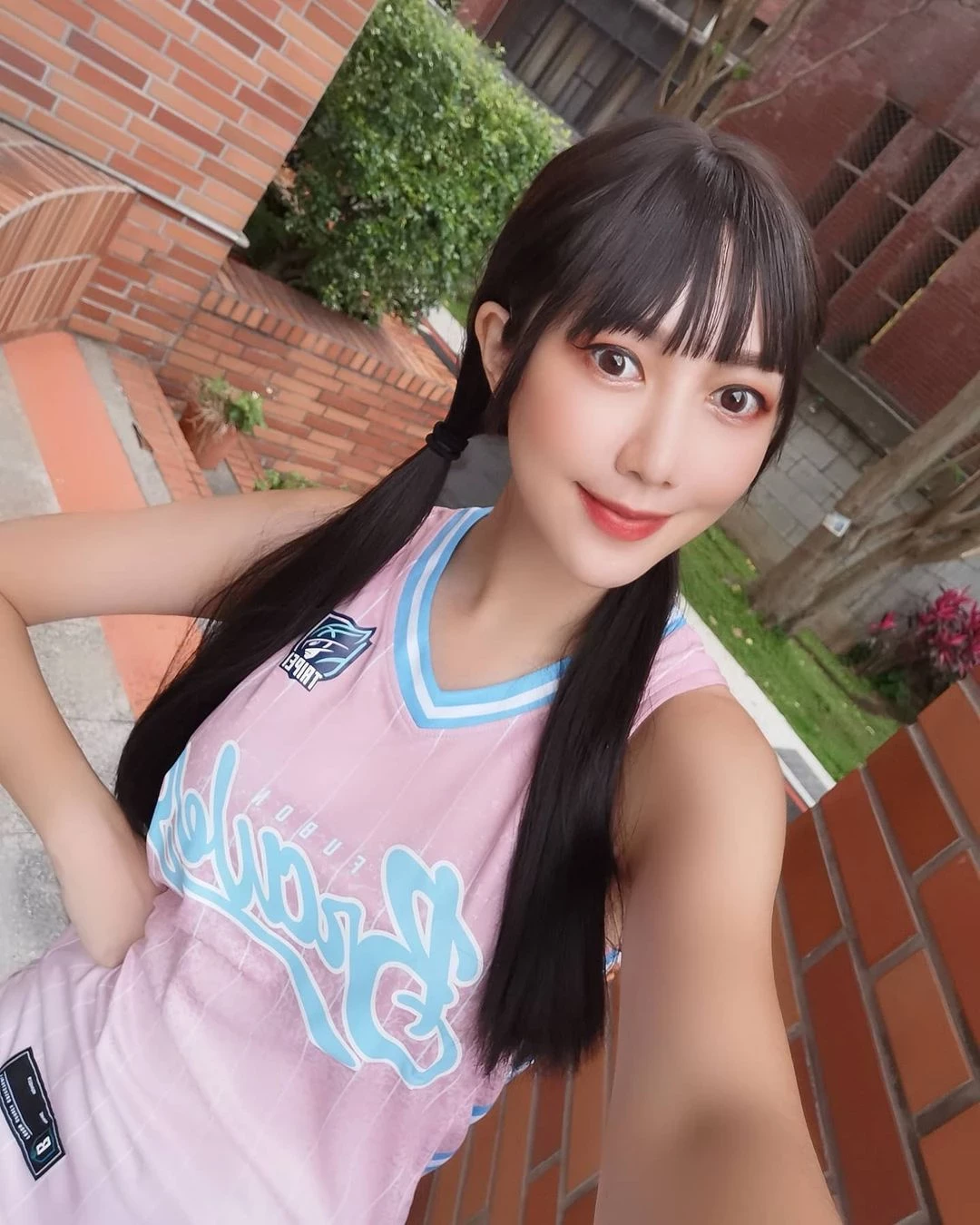 18404415.webp