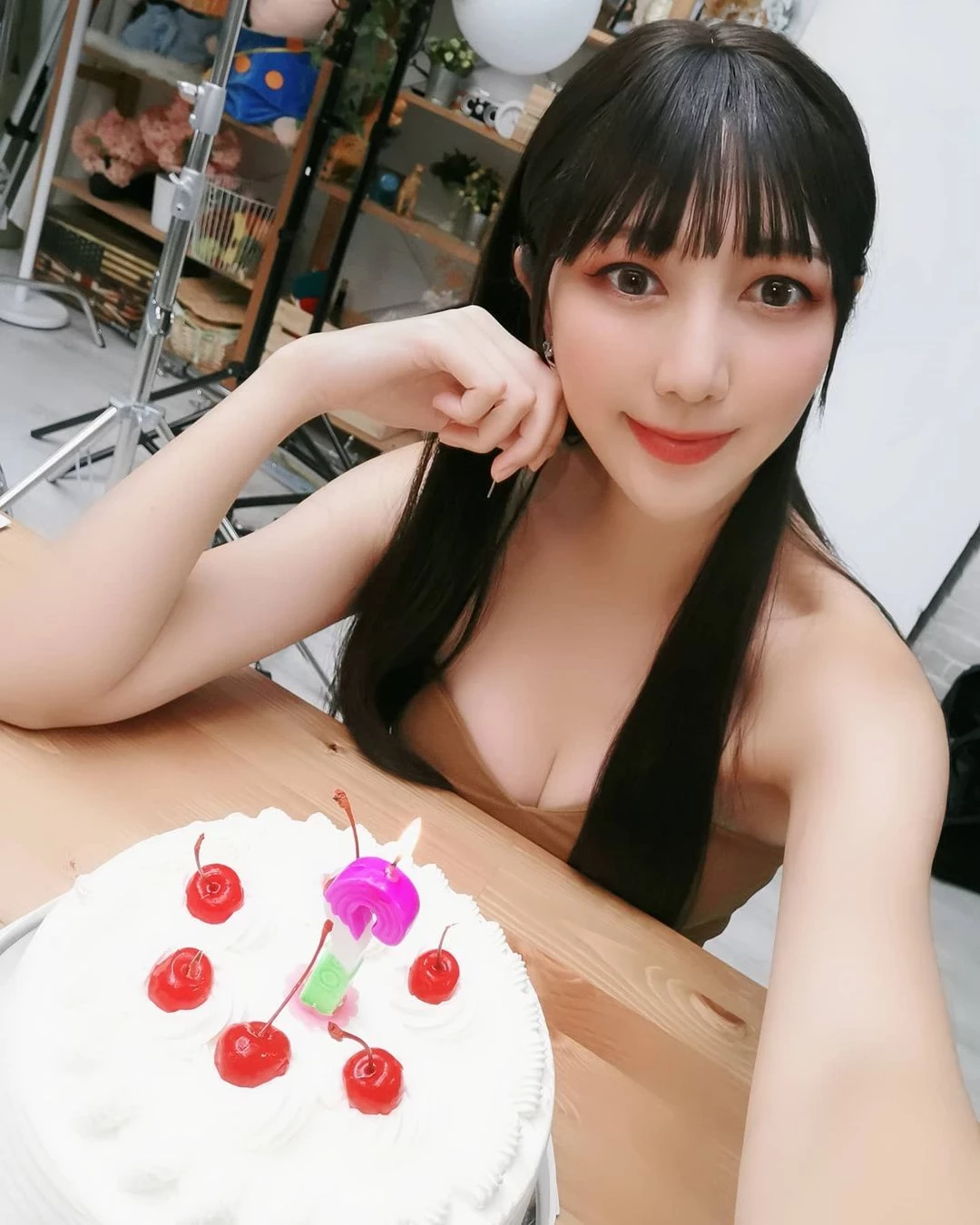 18404424.webp