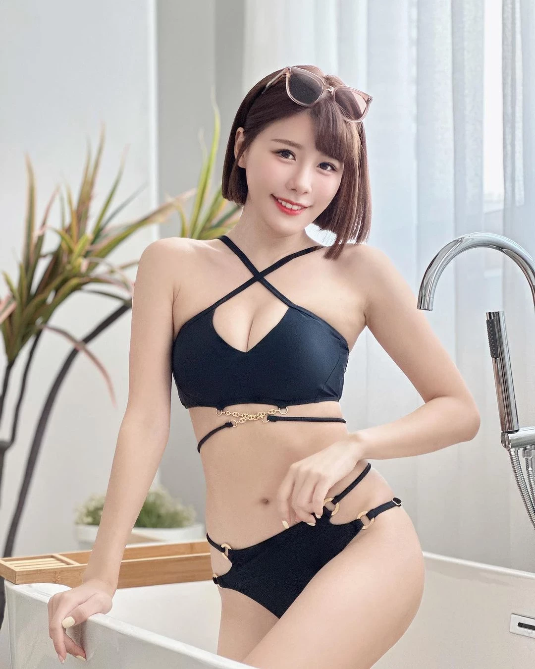 28201125.webp