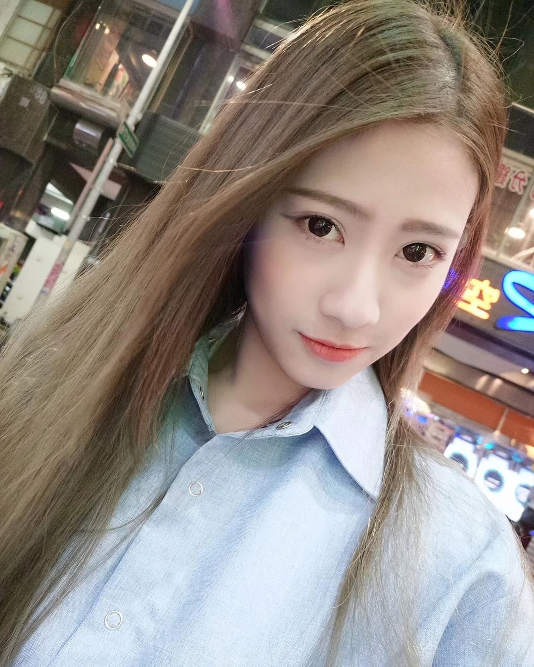 4094327.webp