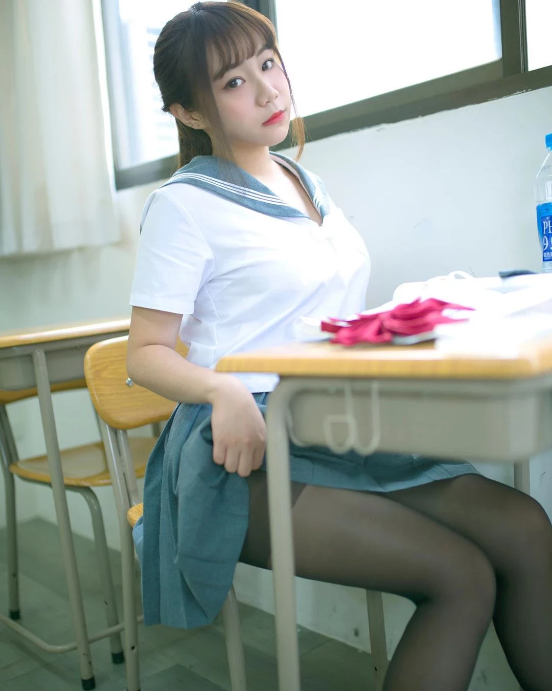 4084286.webp