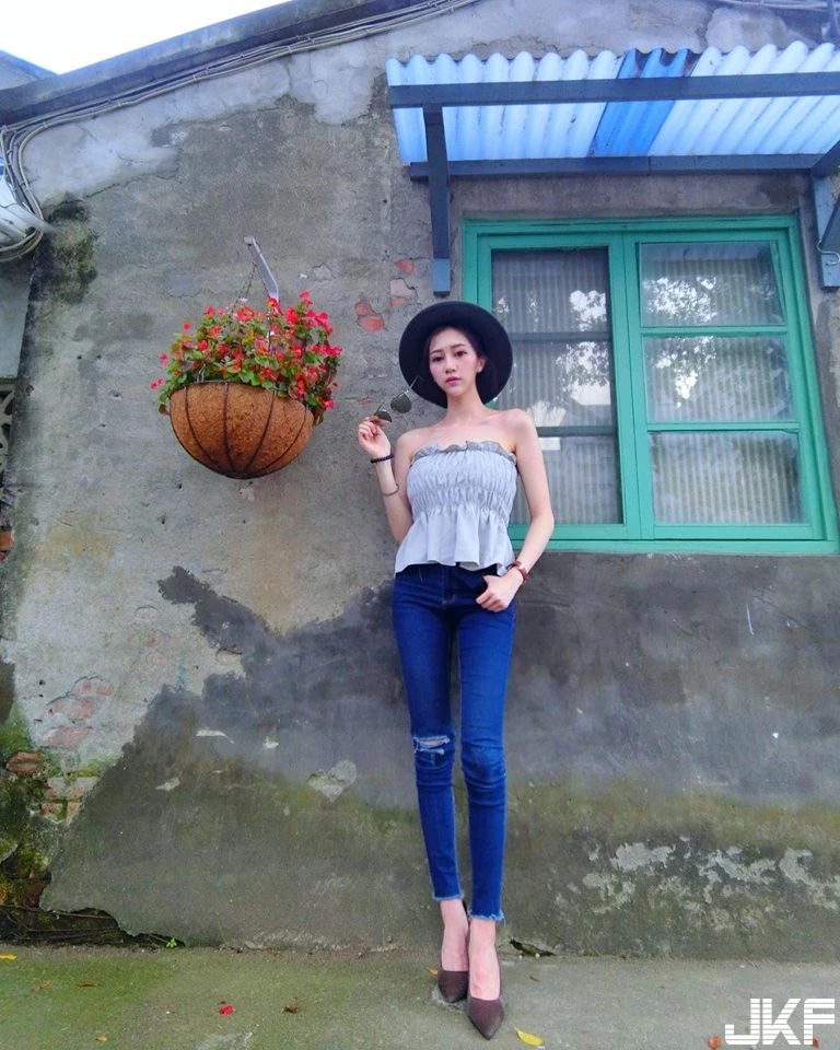 16801560.webp