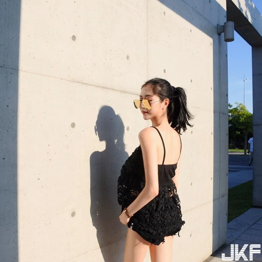 16801569.webp