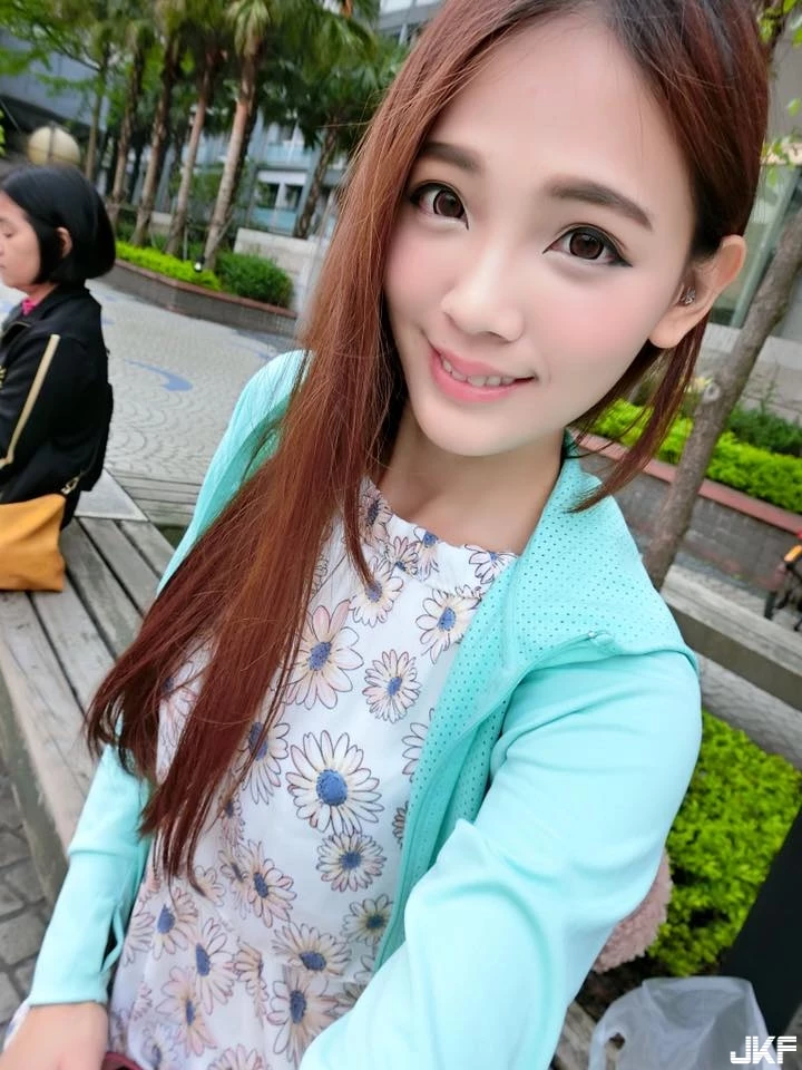 16866453.webp