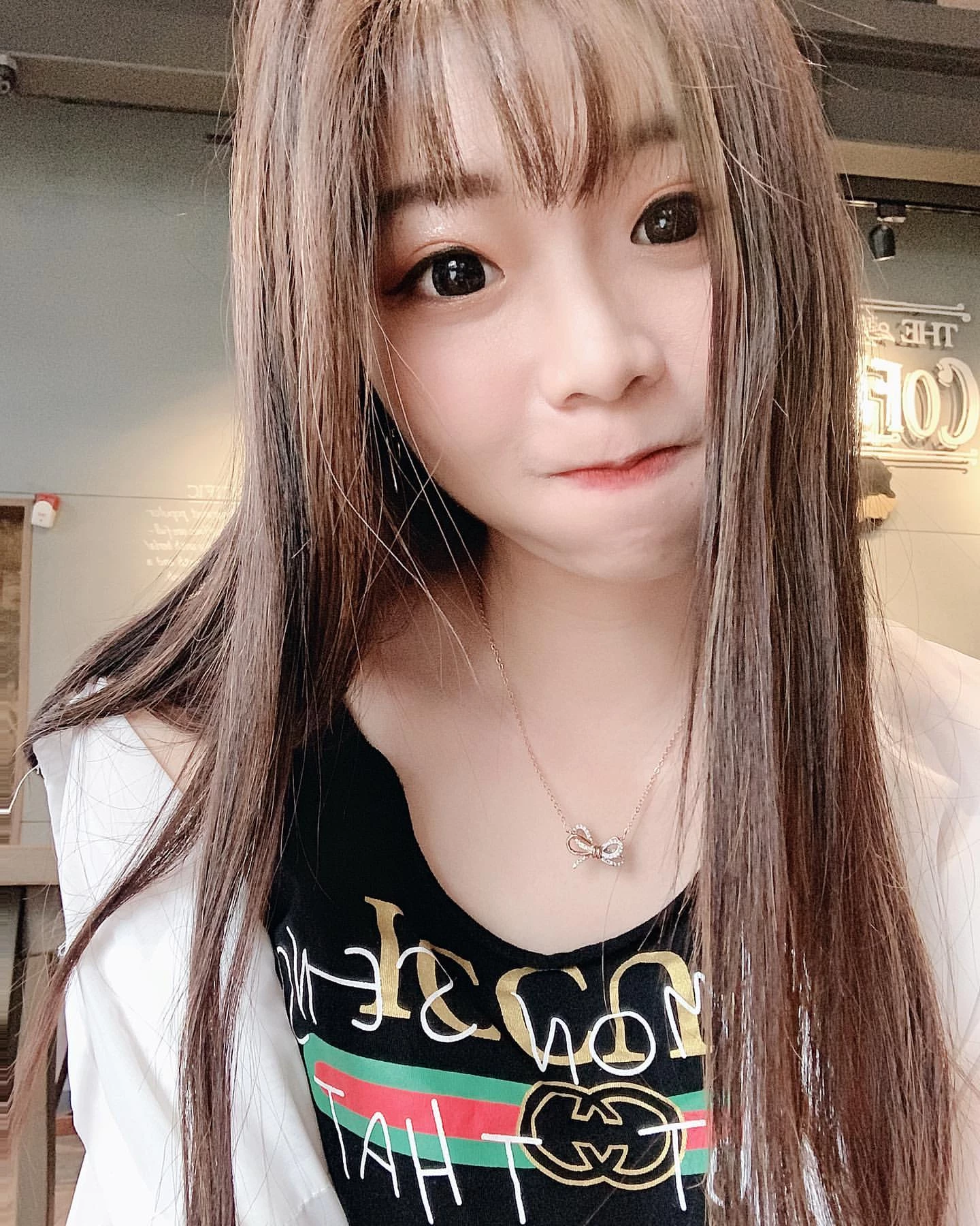 4347305.webp