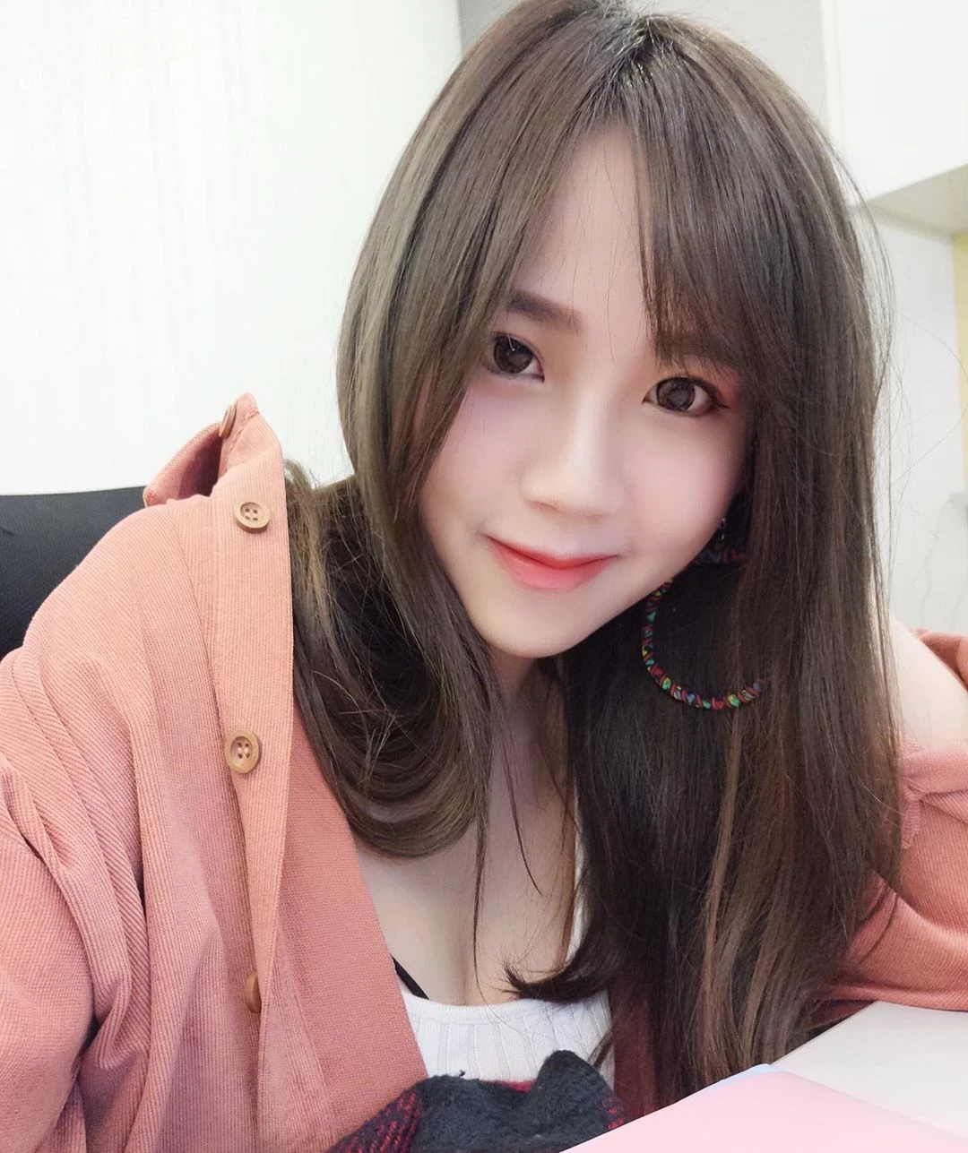 4095222.webp