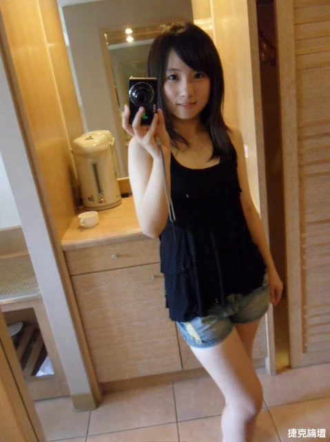17360412.webp