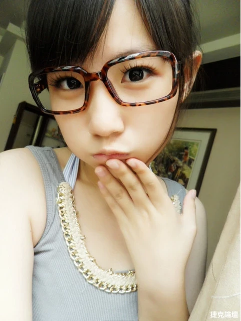 17360447.webp