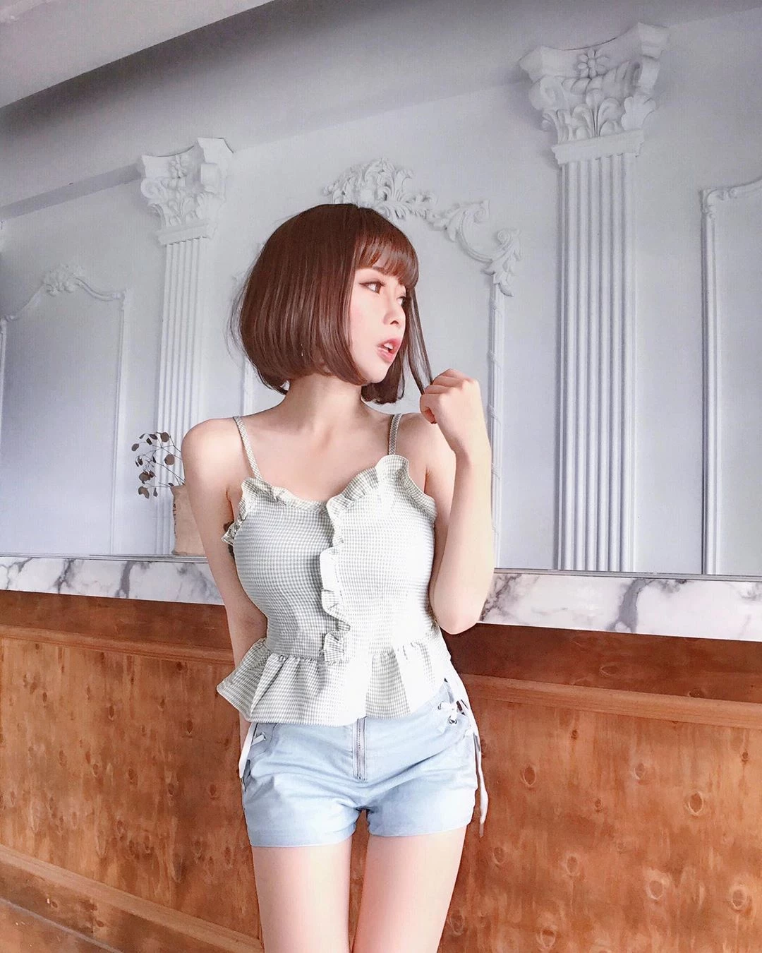 4094227.webp