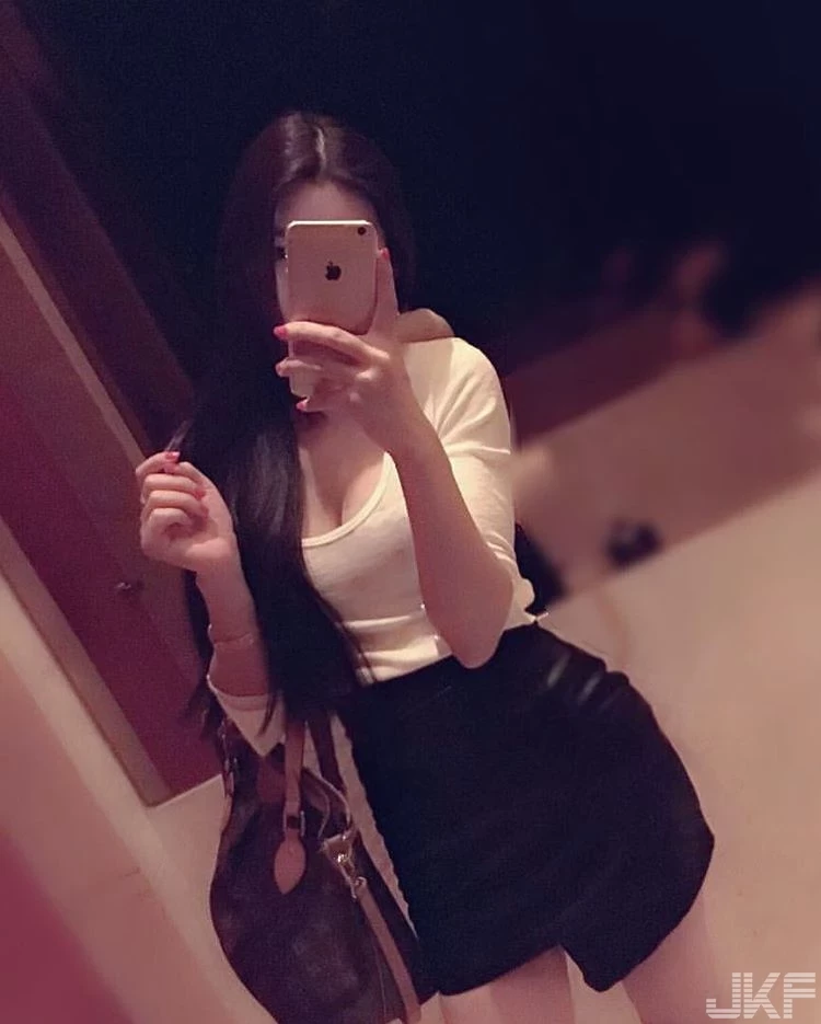 16861396.webp