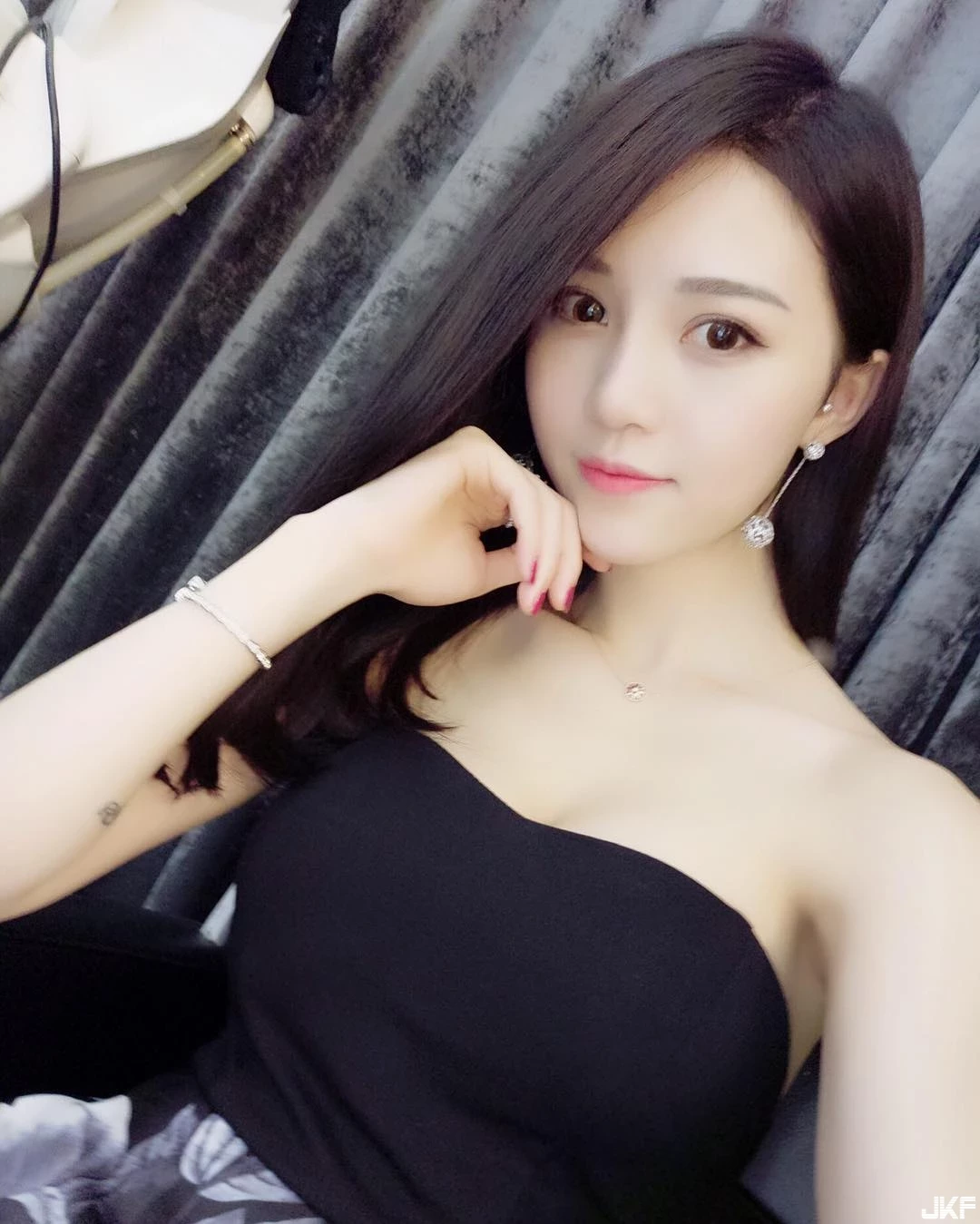 16891370.webp