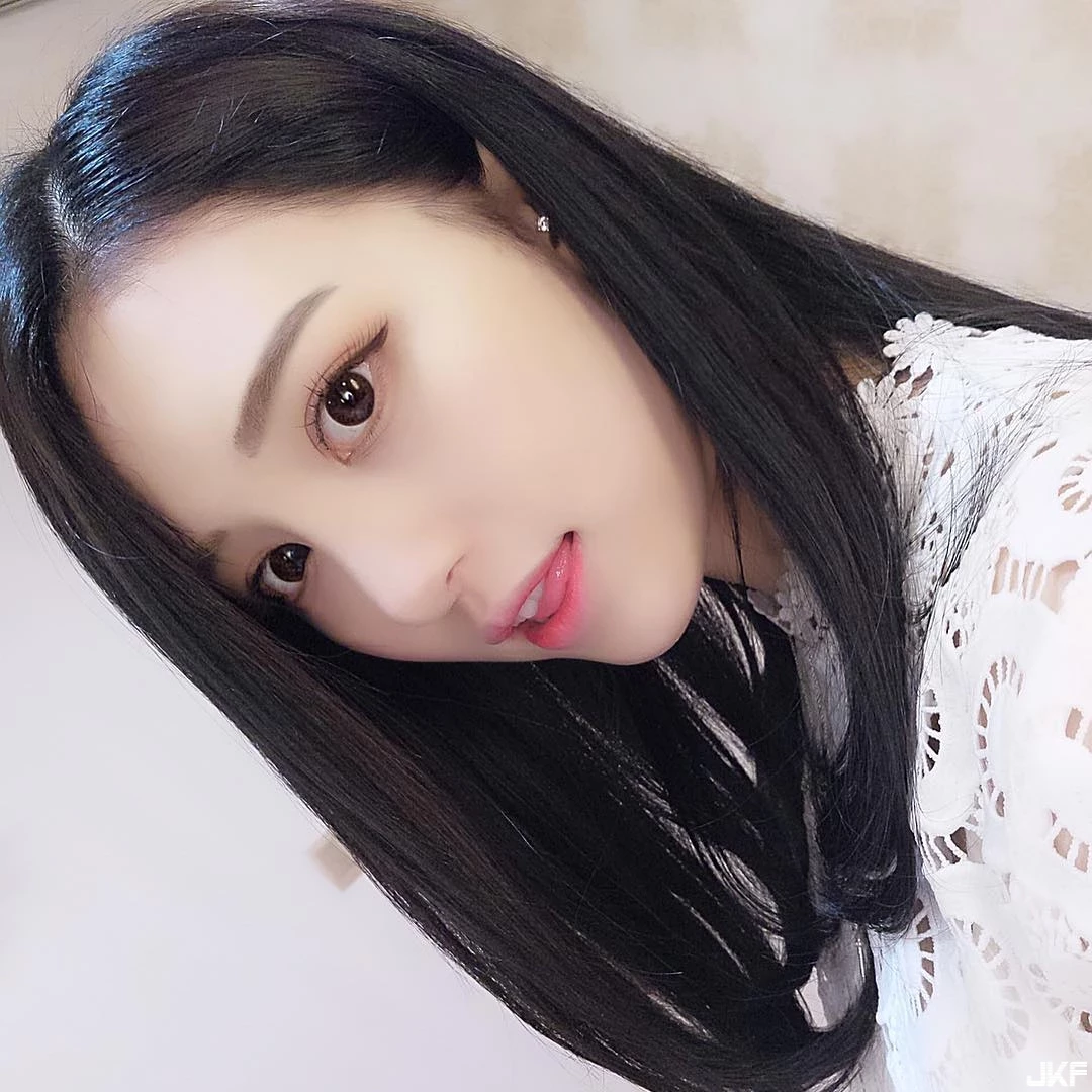 16891426.webp