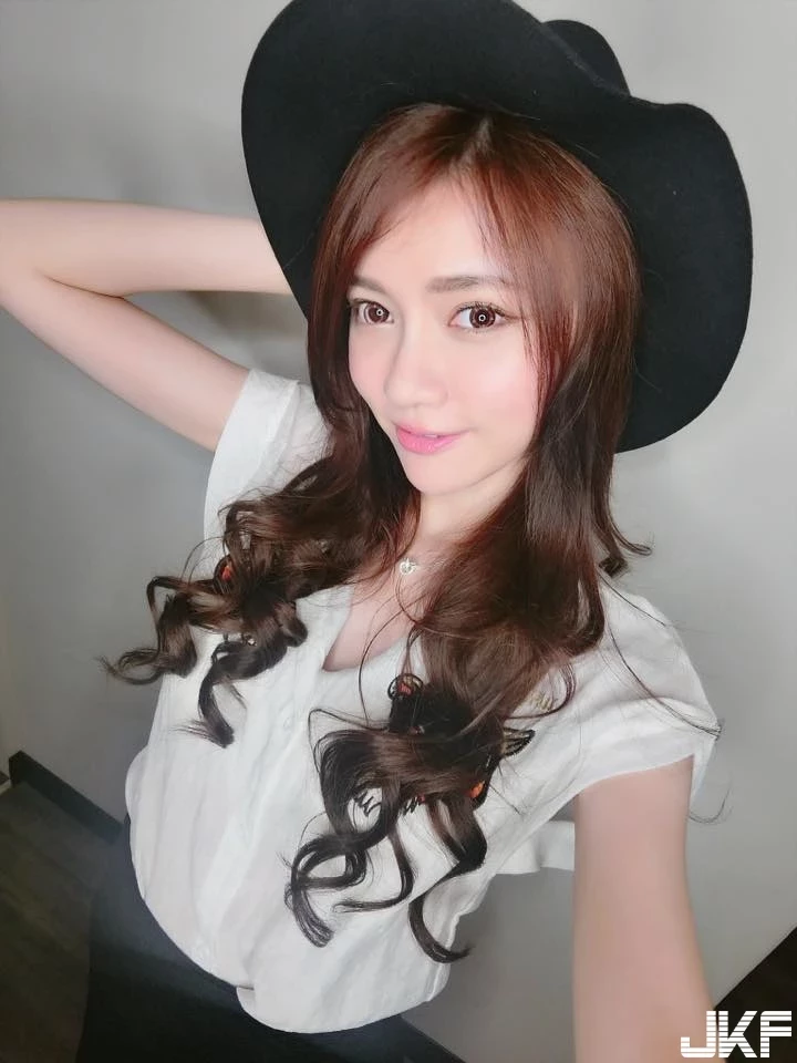 16855185.webp