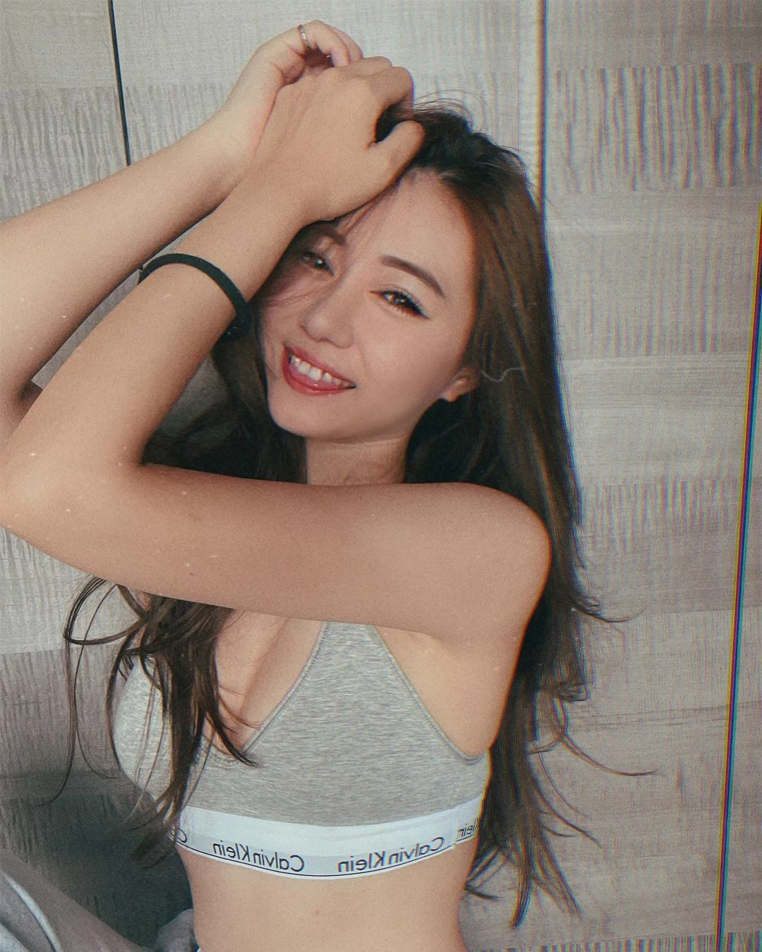 19501594.webp