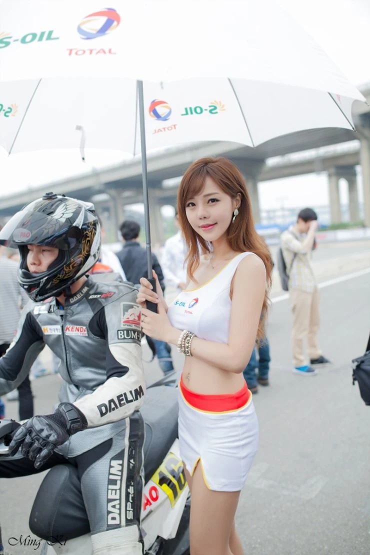 17157383.webp