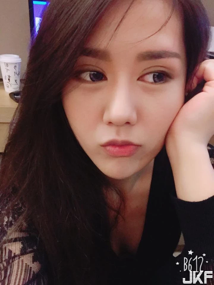 16774016.webp