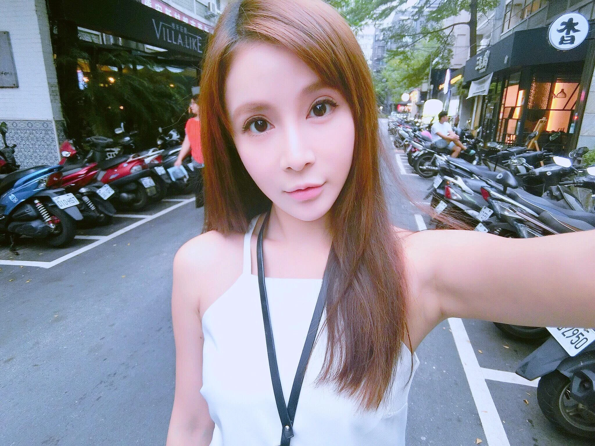4099147.webp
