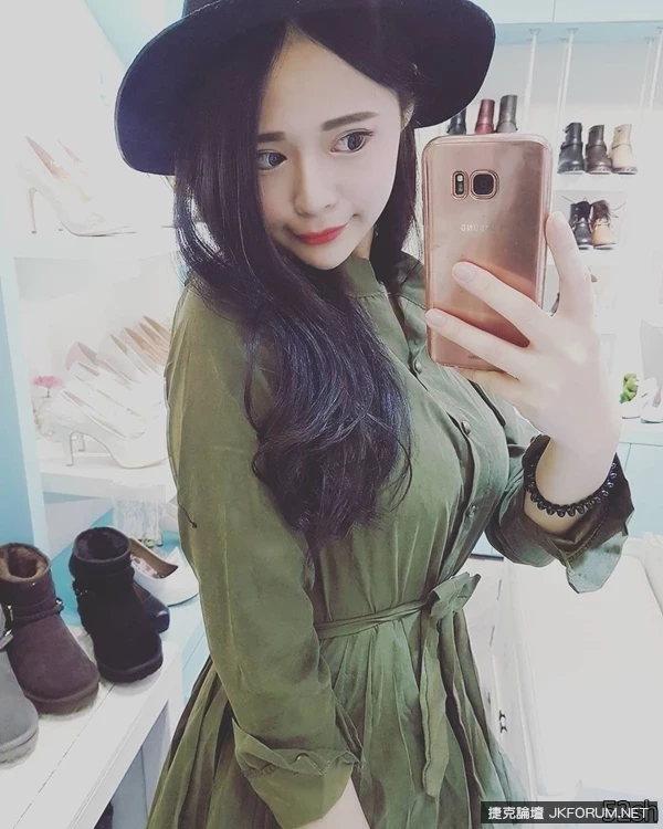 16825193.webp
