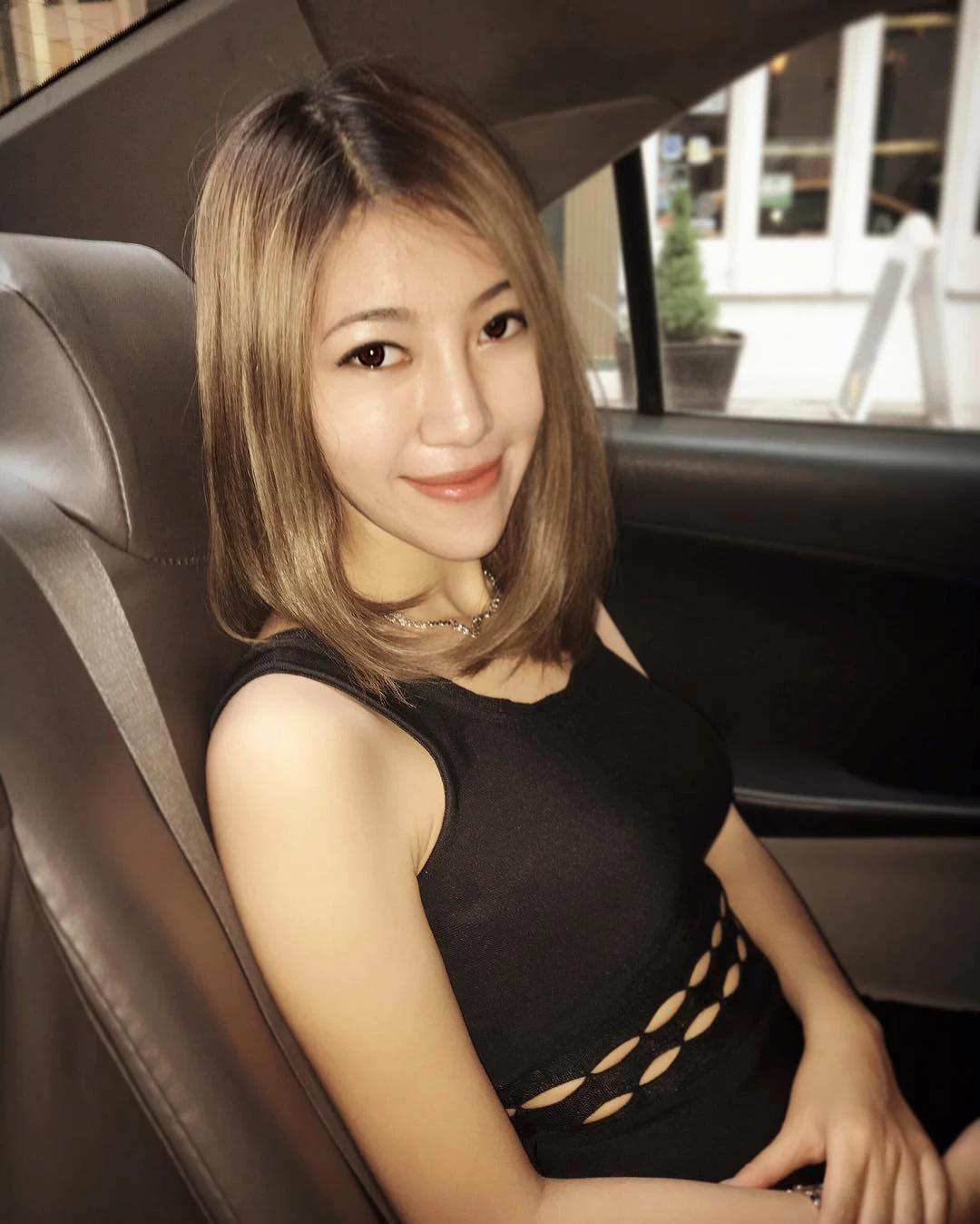 4516080.webp