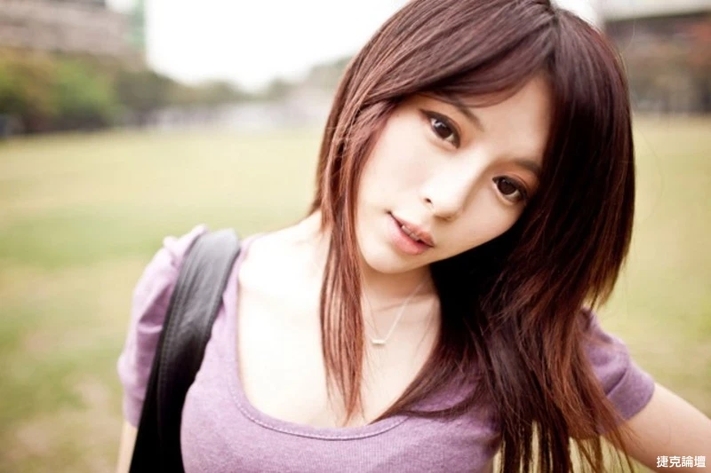 17542004.webp
