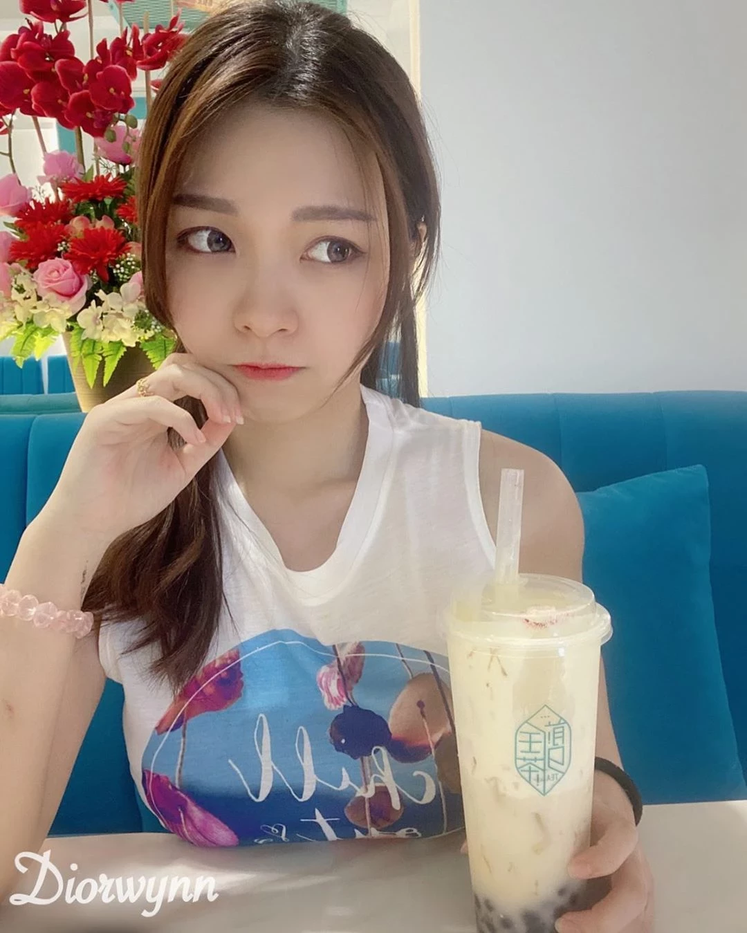 4099257.webp