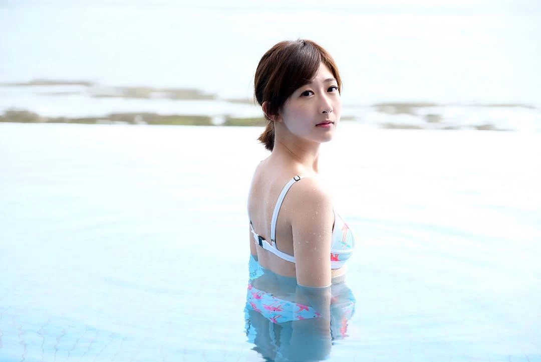 4099703.webp