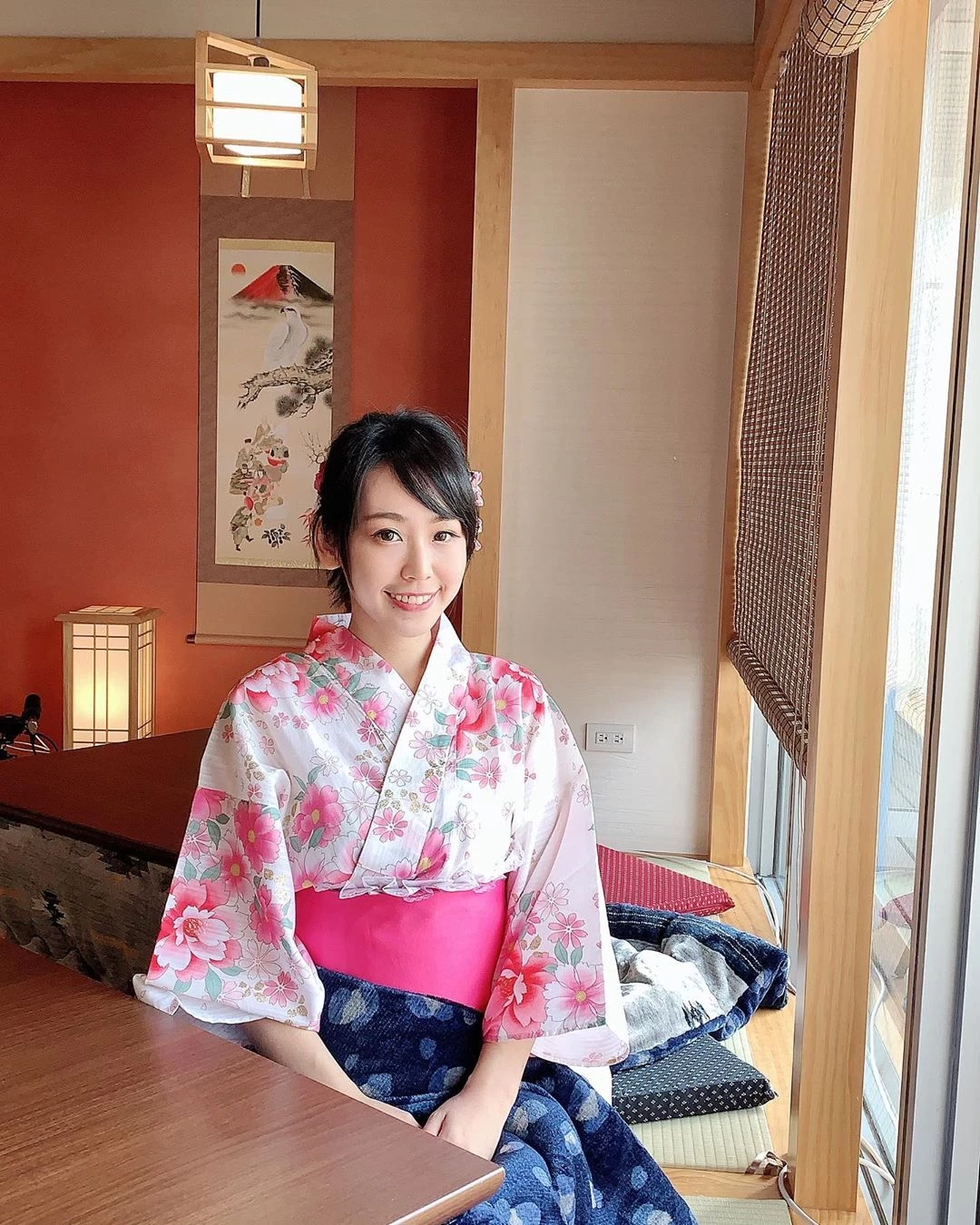 4099308.webp