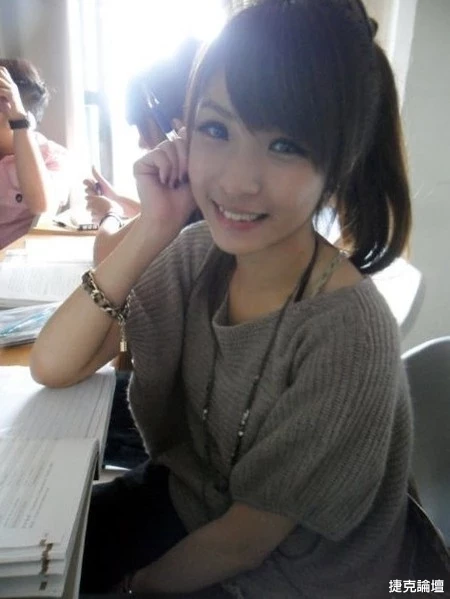 17365703.webp