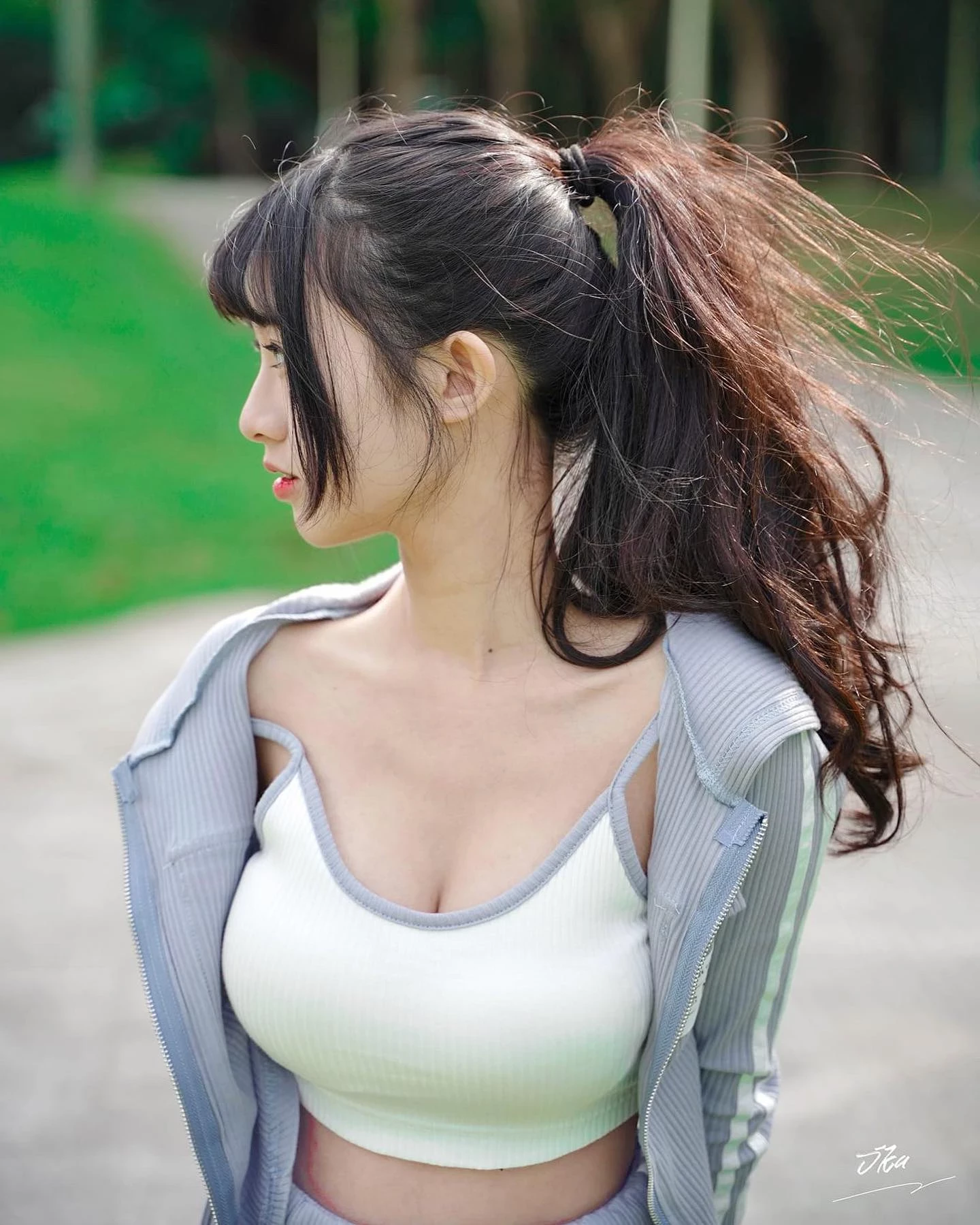 30915886.webp