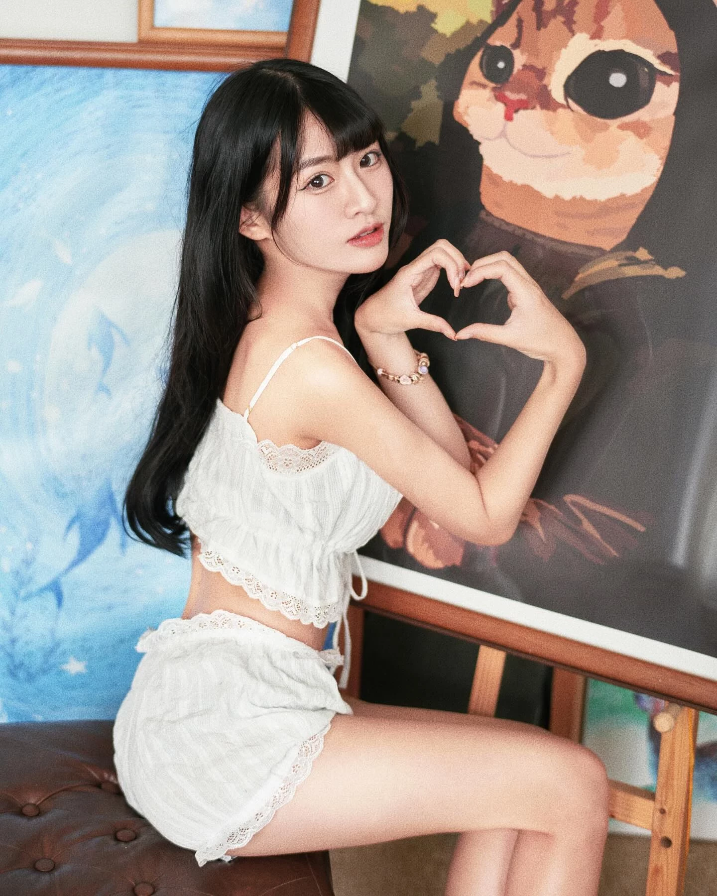 30915892.webp