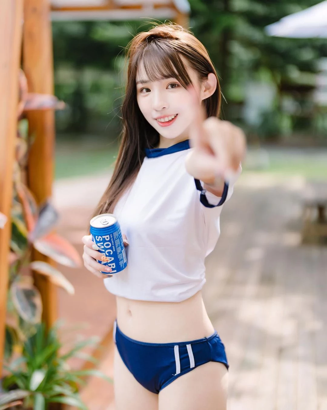 25962645.webp