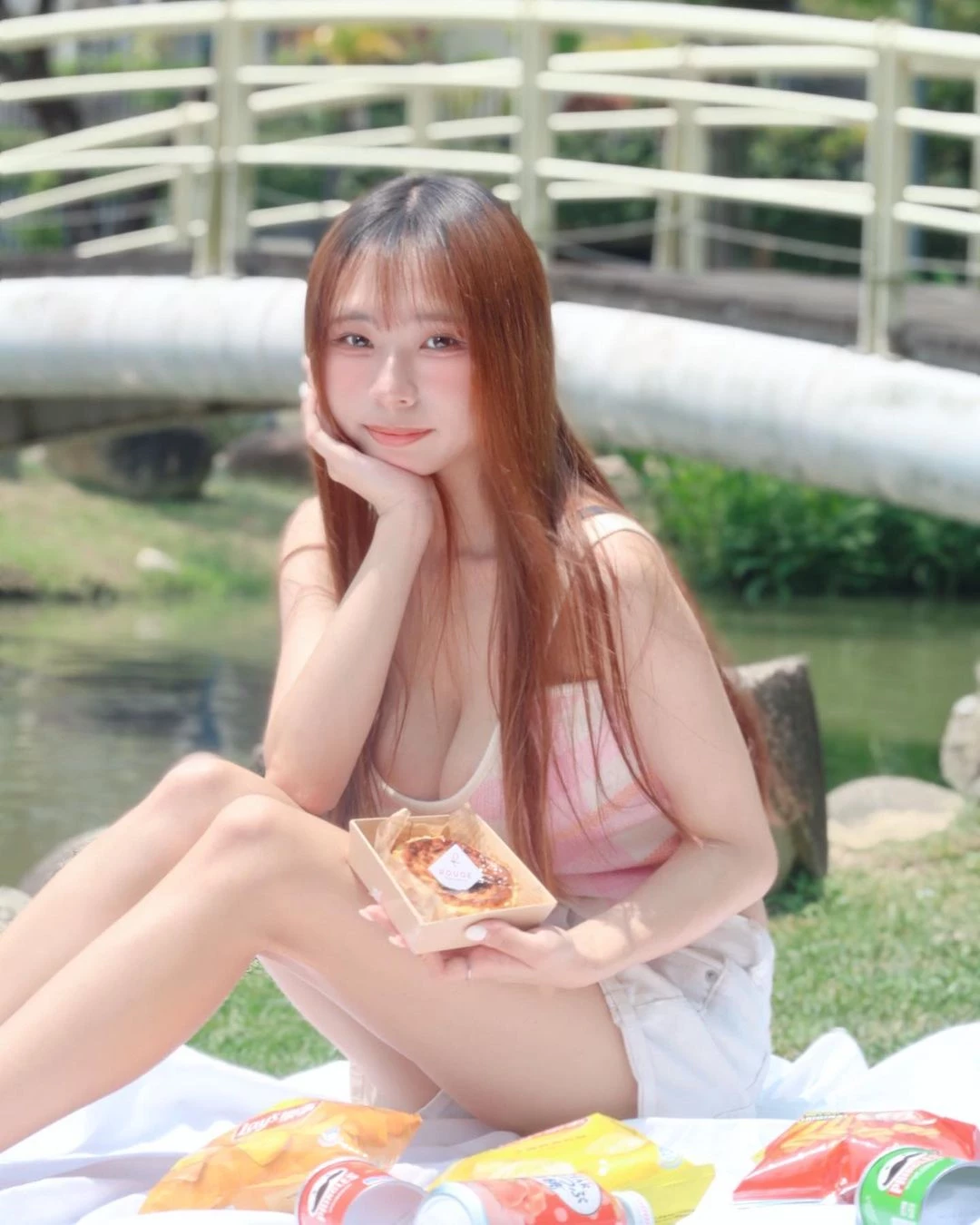 31207748.webp