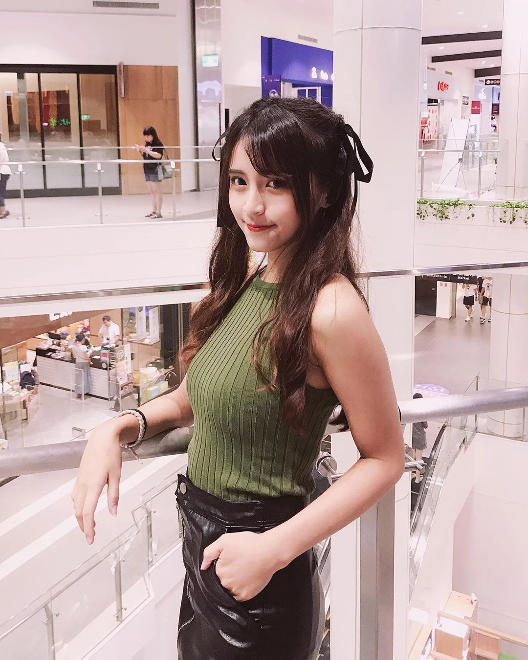 4099472.webp