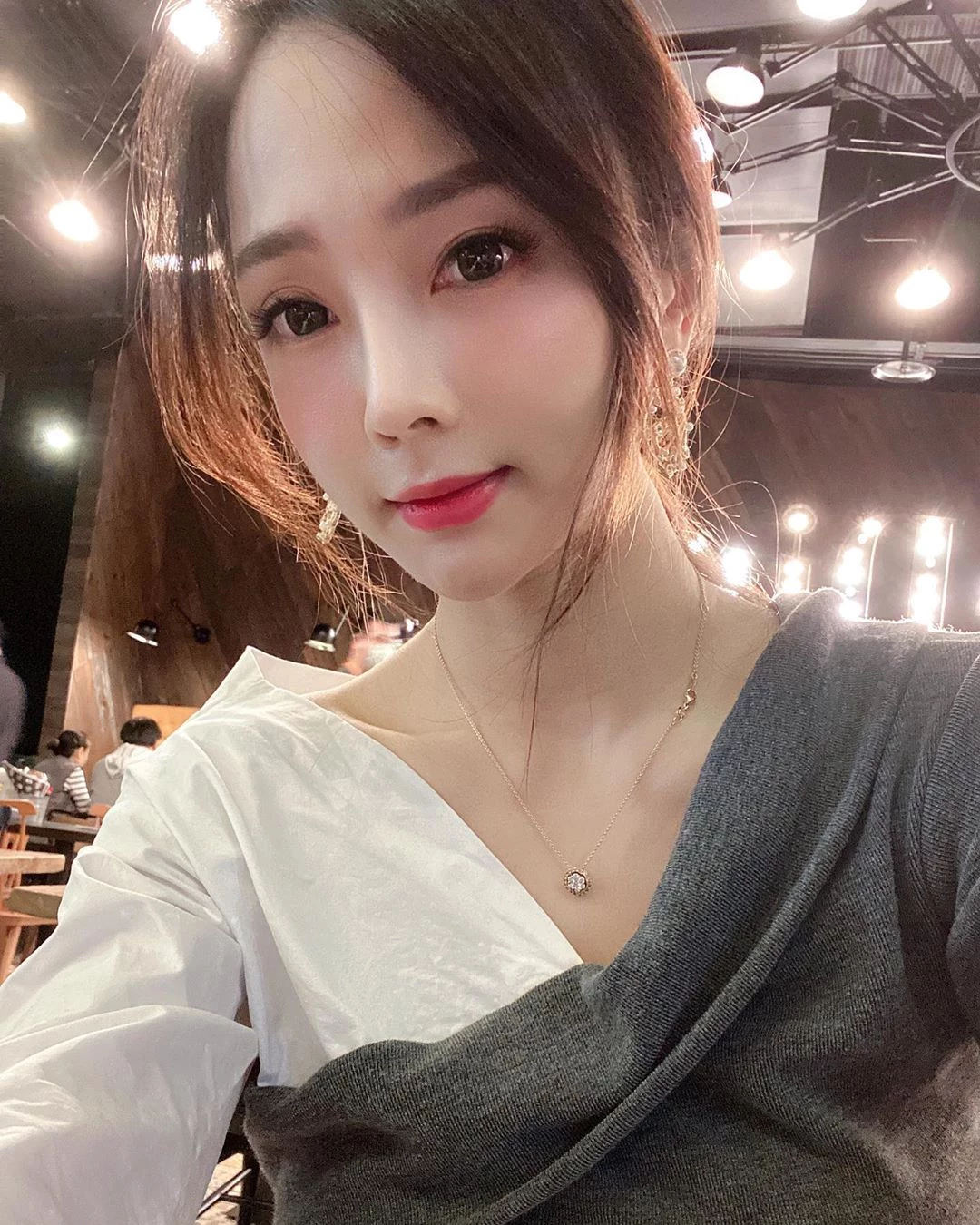 4099533.webp