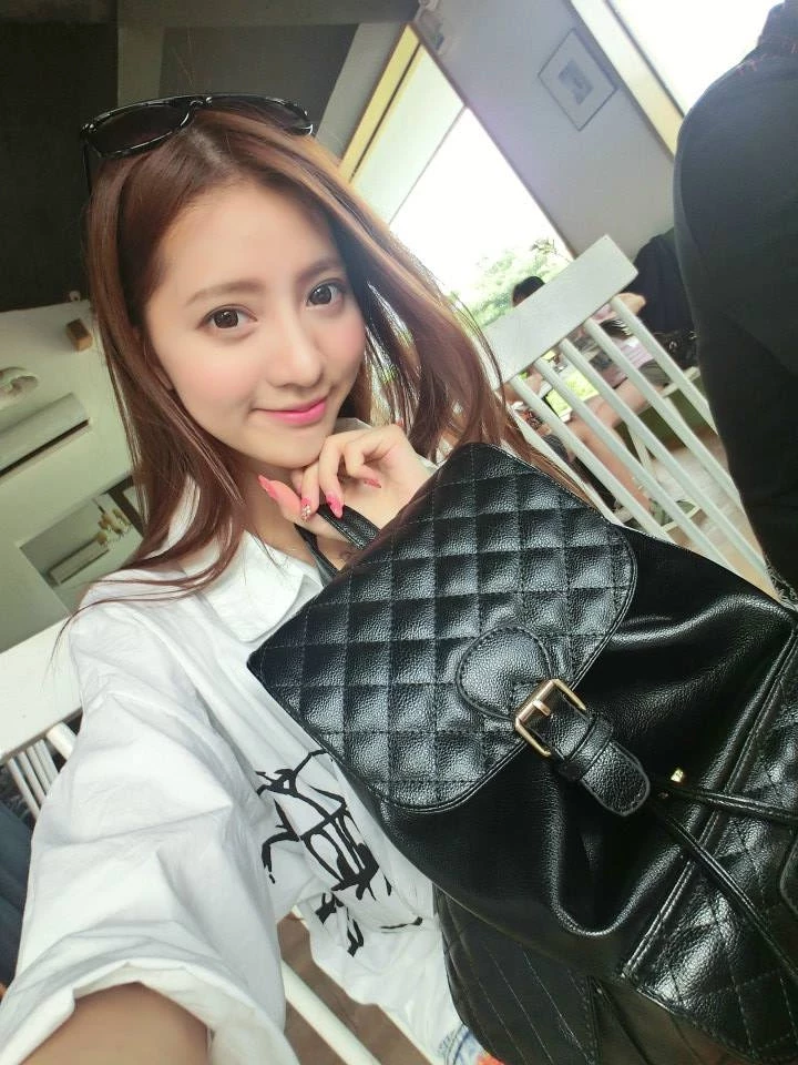 17162453.webp