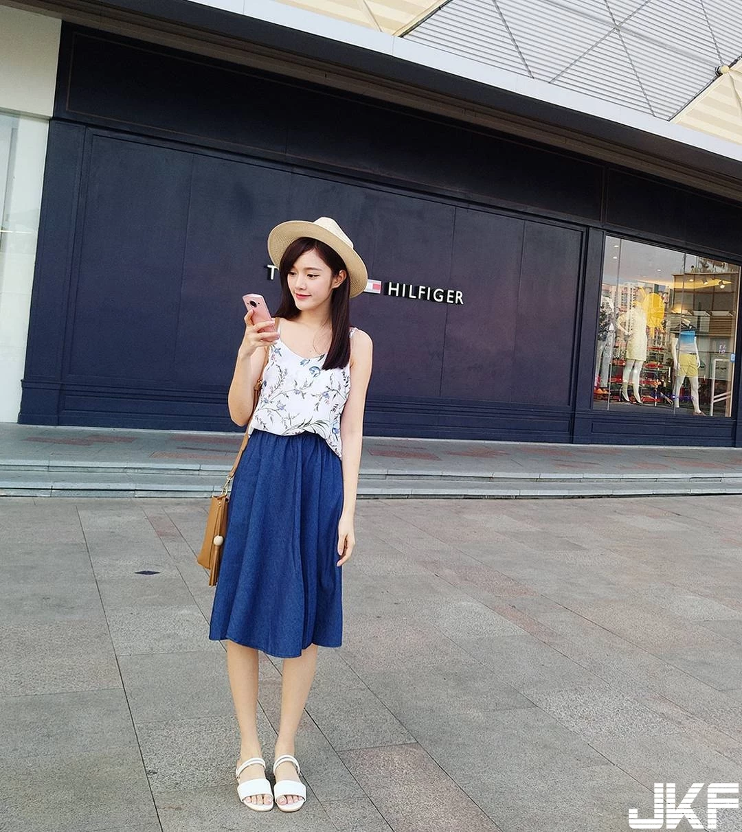 7252900.webp