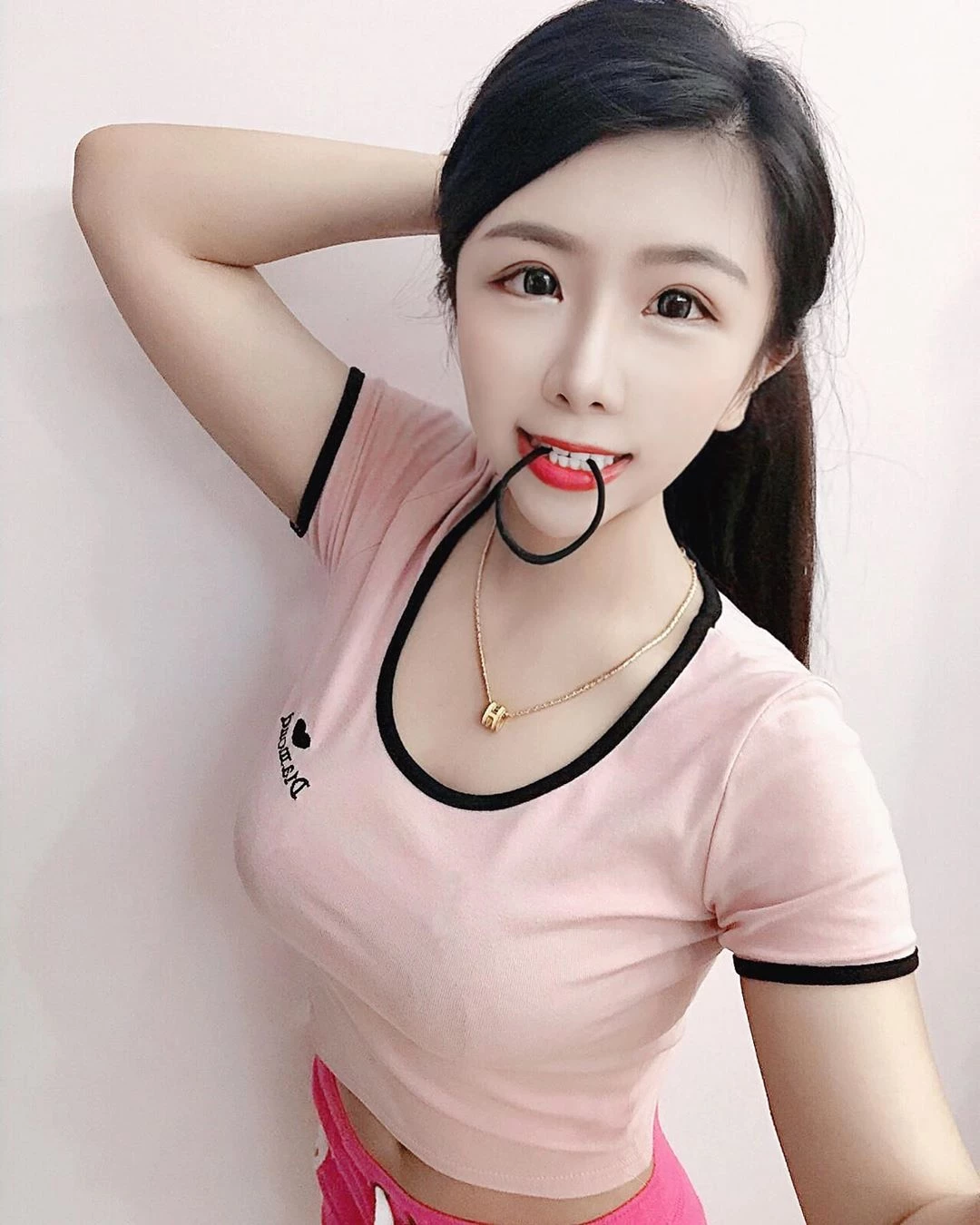 4099510.webp