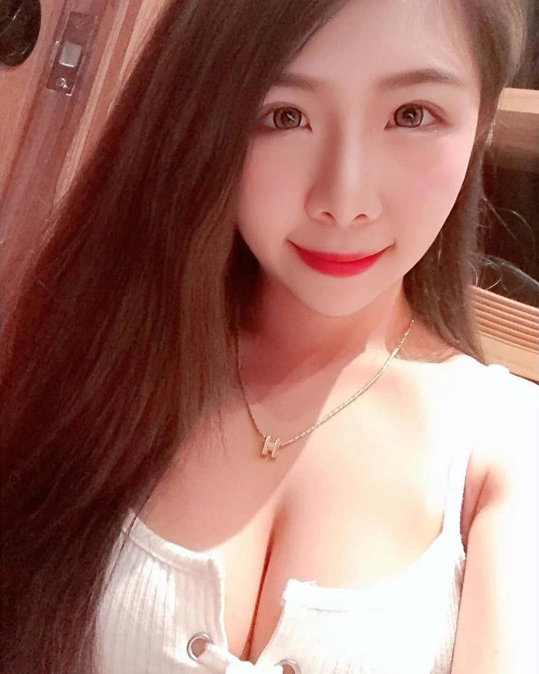 4099515.webp