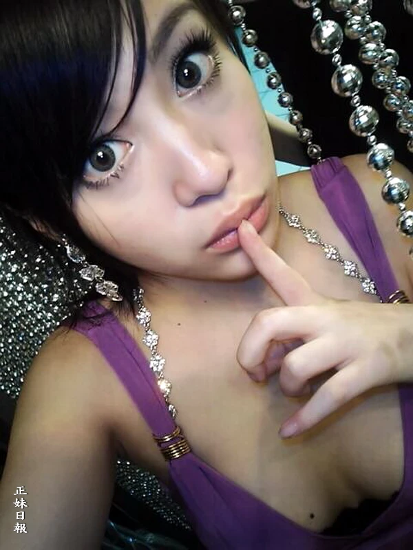 17637460.webp